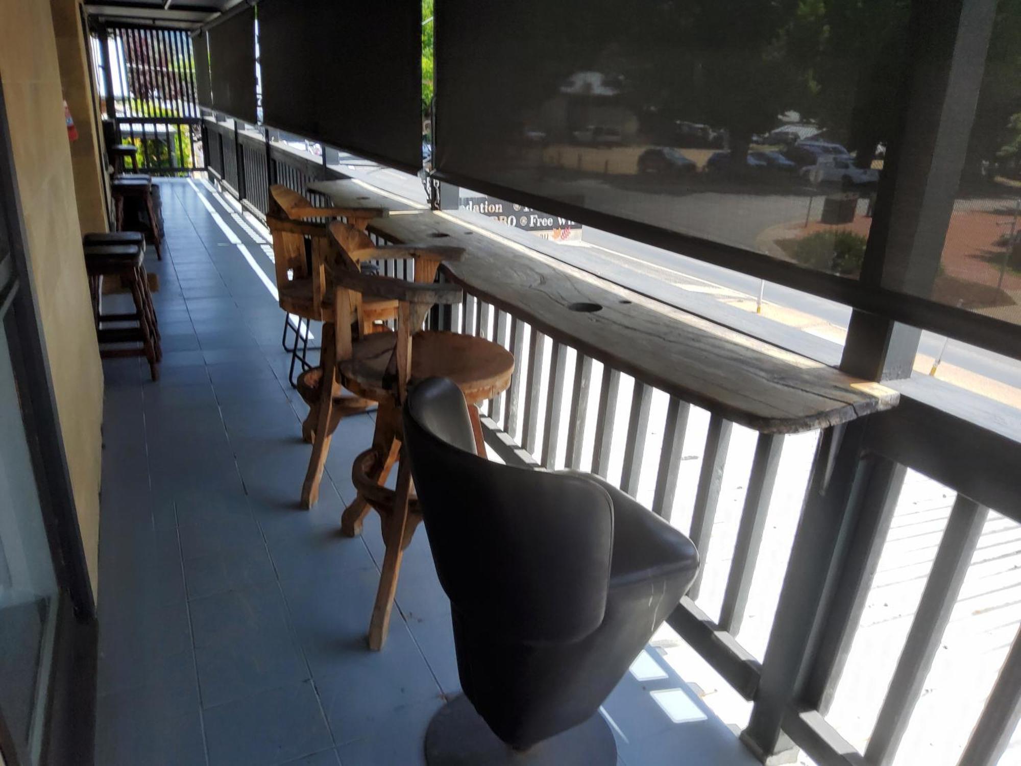 Coach House Inn Bright Ngoại thất bức ảnh